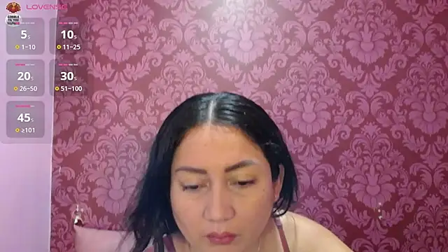 Snapshot of juliana_diaz chatting on 08.07.26 juliana diaz online show from 08.07.26