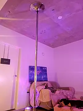 NikiFm online show from 12.17.25