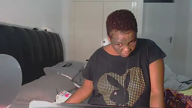 BigButtGodess online show from 03.04.25