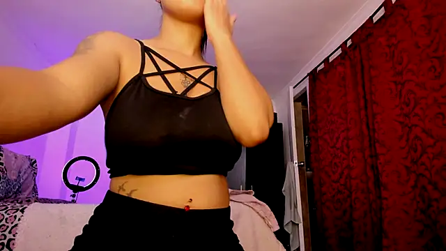 AlondraDiossa03 online show from 01.17.25