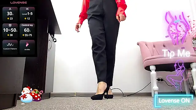 Abby Moore  online show from 03.20.25