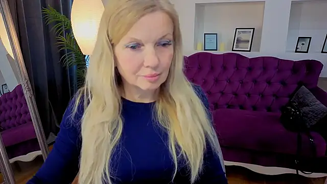 Abby Moore  online show from 06.09.26