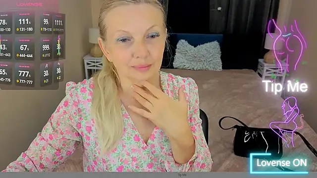 Abby Moore  online show from 06.19.26