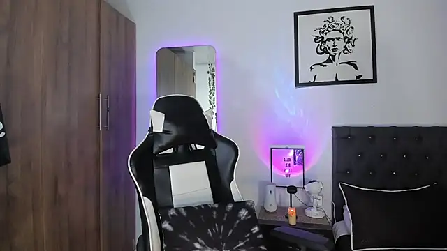 AlanNaughty online show from 01.13.26