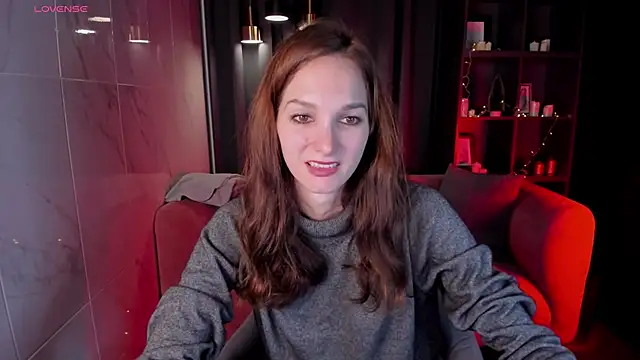 Snapshot of MirandaGlow chatting on 12.26.24 MirandaGlow online show from 12.26.24