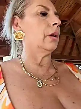 Snapshot of Lossexycacha chatting on 03.07.25 Lossexycacha online show from 03.07.25