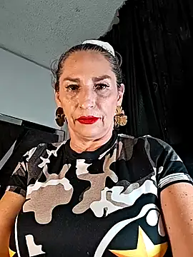 Snapshot of Lossexycacha chatting on 12.02.25 Lossexycacha online show from 12.02.25