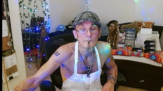 Snapshot of mycock2474u chatting on 03.03.25 mycock2474u online show from 03.03.25