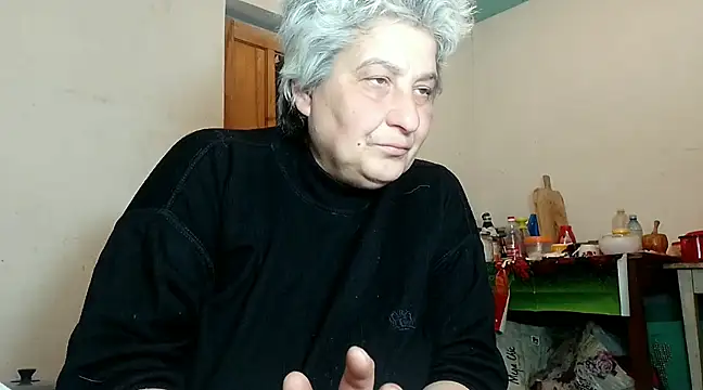 Snapshot of ExquisiteMature chatting on 01.26.25 ExquisiteMature online show from 01.26.25