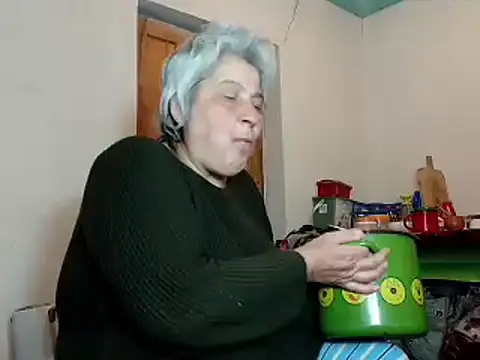 Snapshot of ExquisiteMature chatting on 02.13.25 ExquisiteMature online show from 02.13.25