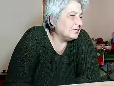 Snapshot of ExquisiteMature chatting on 02.13.25 ExquisiteMature online show from 02.13.25