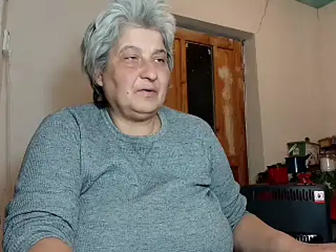 Snapshot of ExquisiteMature chatting on 02.15.25 ExquisiteMature online show from 02.15.25