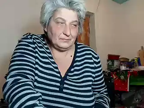 Snapshot of ExquisiteMature chatting on 02.16.25 ExquisiteMature online show from 02.16.25