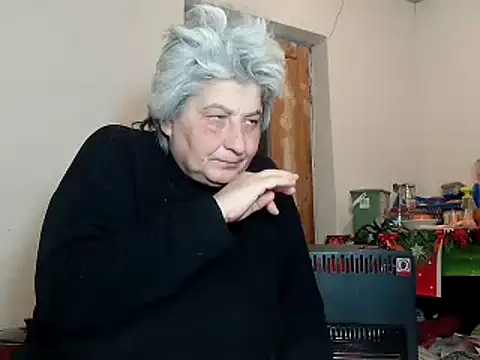 Snapshot of ExquisiteMature chatting on 02.20.25 ExquisiteMature online show from 02.20.25