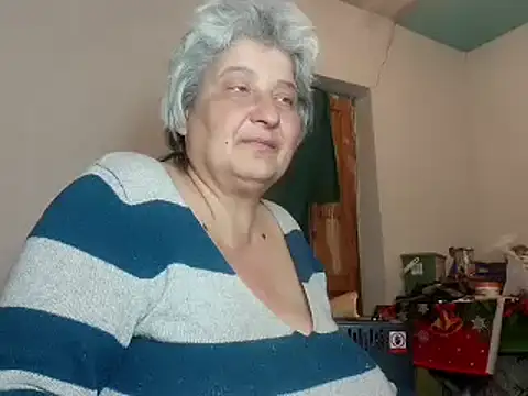 Snapshot of ExquisiteMature chatting on 02.22.25 ExquisiteMature online show from 02.22.25