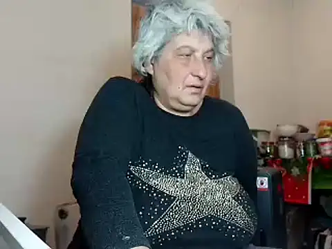 Snapshot of ExquisiteMature chatting on 03.08.25 ExquisiteMature online show from 03.08.25