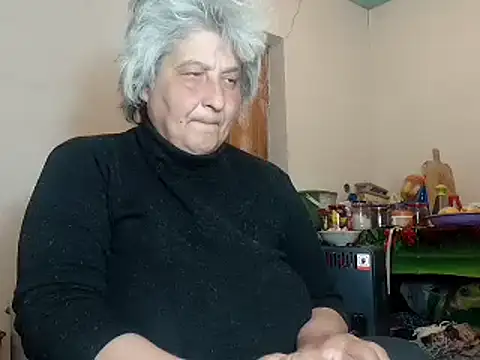 Snapshot of ExquisiteMature chatting on 03.16.25 ExquisiteMature online show from 03.16.25