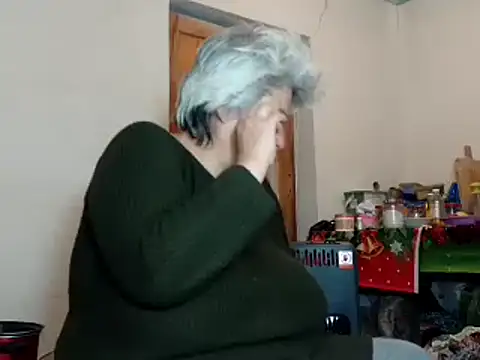 Snapshot of ExquisiteMature chatting on 03.22.25 ExquisiteMature online show from 03.22.25