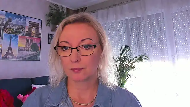 Snapshot of vanessa_chat chatting on 06.30.26 vanessa chat online show from 06.30.26