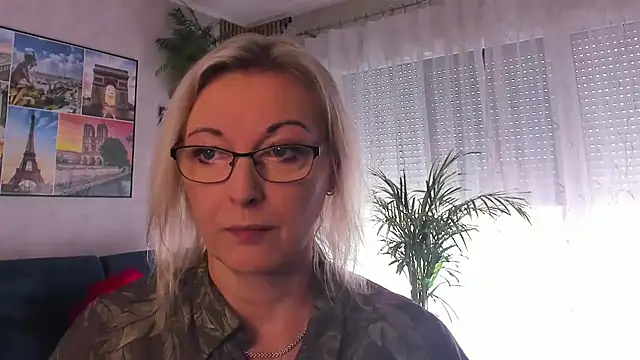 Snapshot of vanessa_chat chatting on 07.14.26 vanessa chat online show from 07.14.26
