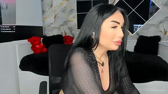 Snapshot of mistress_meryem chatting on 02.21.25 mistress meryem online show from 02.21.25