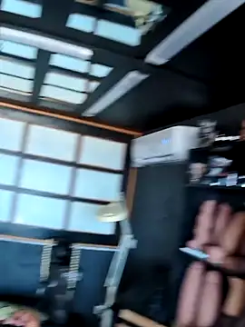 Snapshot of DarkDea chatting on 09.08.25 DarkDea online show from 09.08.25