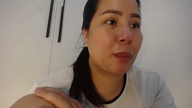 Snapshot of Squirt_tsunami_268 chatting on 03.12.25 Squirt tsunami 268 online show from 03.12.25