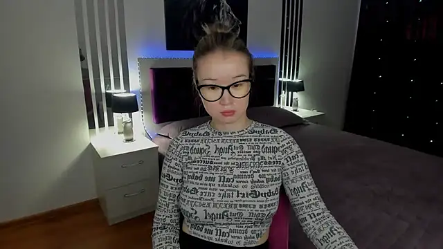 PollyOcean online show from 01.22.25