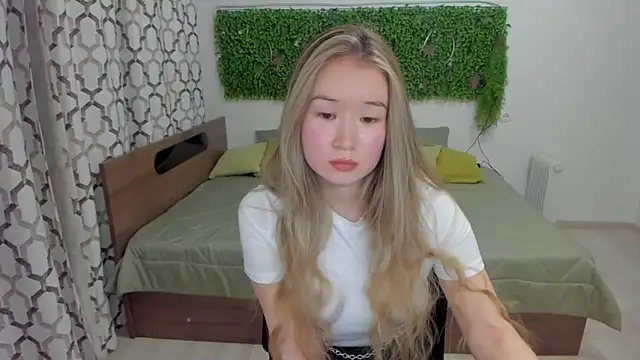 PollyOcean online show from 02.07.25