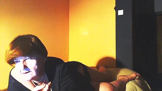 MioritaHard online show from 02.13.25