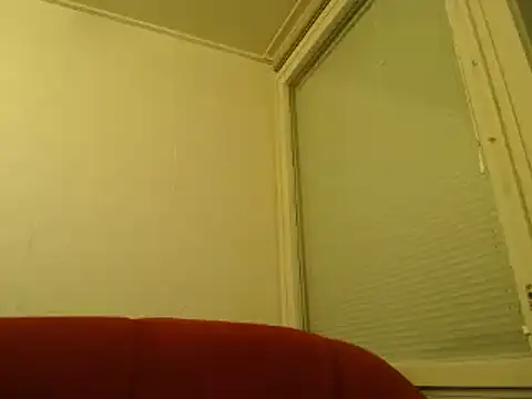 Snapshot of Milana235 chatting on 02.13.25 Milana235 online show from 02.13.25