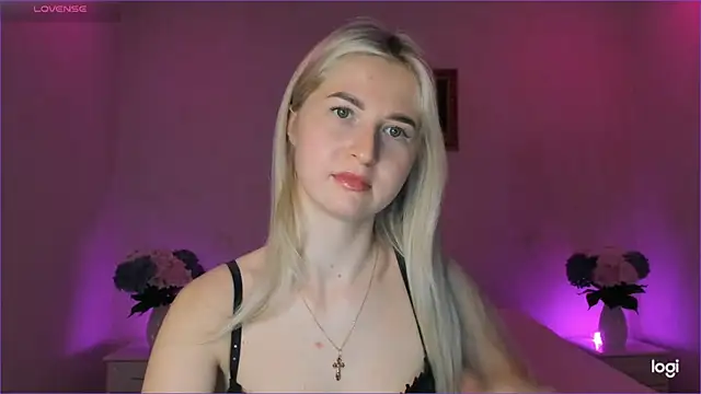 AnnaCarrera online show from 12.28.24