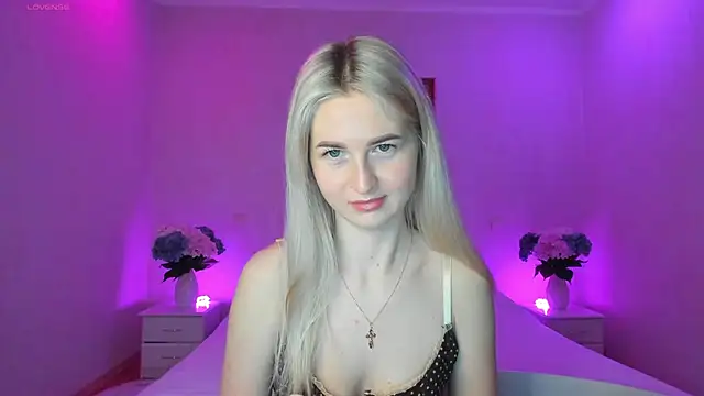 AnnaCarrera online show from 01.16.25