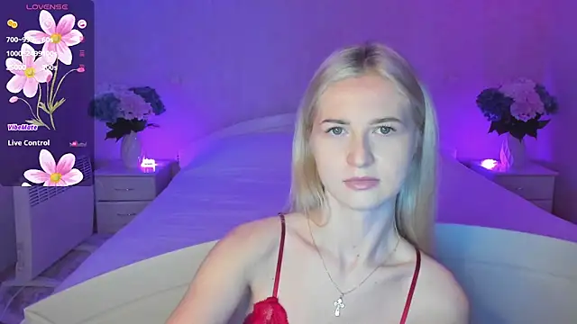 AnnaCarrera online show from 10.17.25