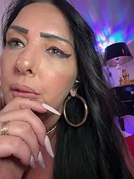 TiffanyRoxx online show from 05.20.26