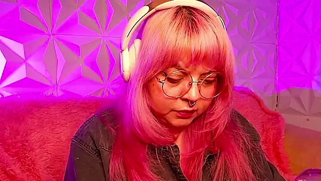 Satyn doll online show from 02.20.26