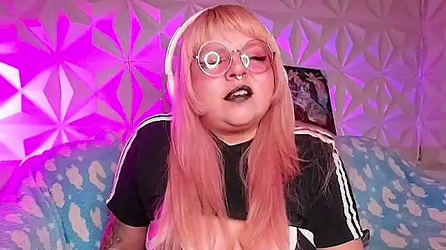 Satyn doll online show from 04.28.26
