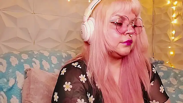 Satyn doll online show from 06.11.26
