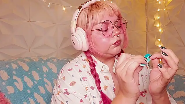 Satyn doll online show from 06.28.26