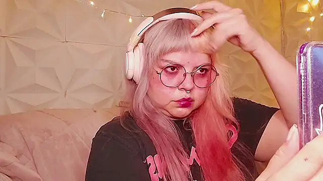 Satyn doll online show from 08.01.26