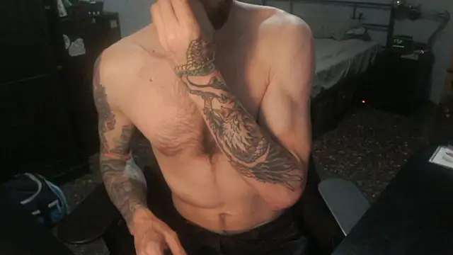 SexxxyLouis online show from 02.24.26