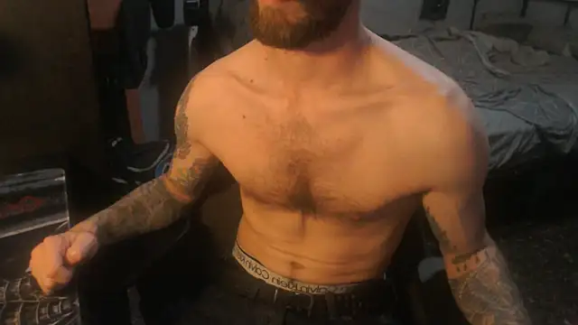 SexxxyLouis online show from 05.08.26