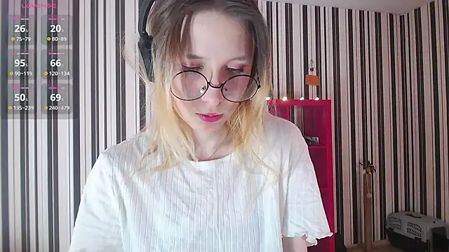  Hanna Moon  online show from 01.22.25