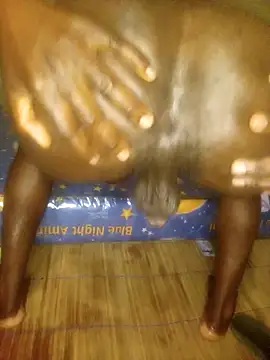 Snapshot of samagira chatting on 11.04.25 samagira online show from 11.04.25