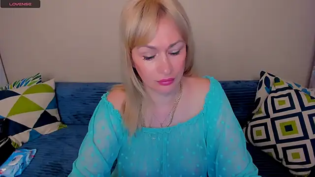EllenMoore online show from 08.01.26
