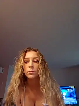 LilyOrion online show from 10.14.25