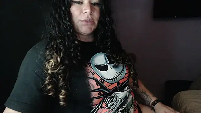 Snapshot of ANGELIQUE_KLANE chatting on 02.08.25 ANGELIQUE KLANE online show from 02.08.25