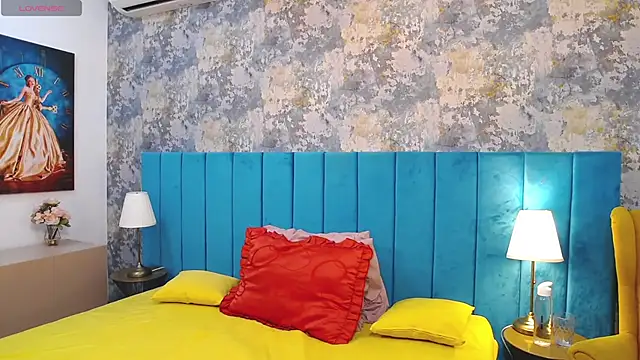 LisaCroft online show from 09.19.25