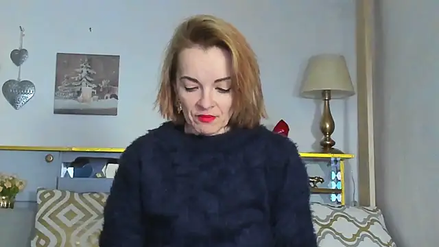 Snapshot of KateConner chatting on 02.22.25 KateConner online show from 02.22.25