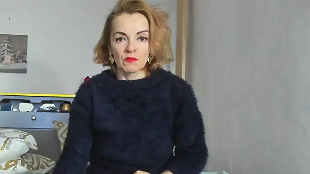 Snapshot of KateConner chatting on 02.23.25 KateConner online show from 02.23.25